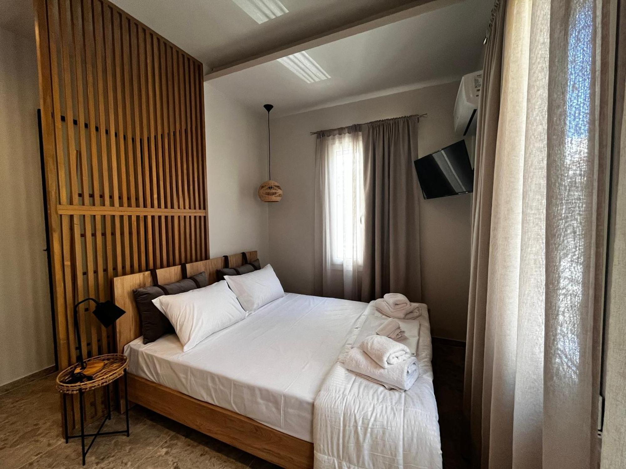 Orfeas Luxury Rooms & Studio สโกเปลอสทาวน์ ภายนอก รูปภาพ